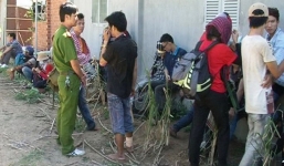 Gần 100 người thâu đêm tìm cứu 20 sinh viên bị lạc trên núi Bà Đen